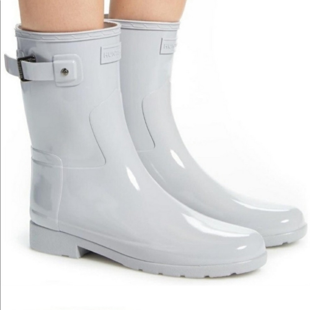 Mid-Calf Refined Hunter Boot in Symbol